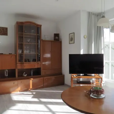 Apartment Hus Op De Wurth Nr 7 Busumer Deichhausen